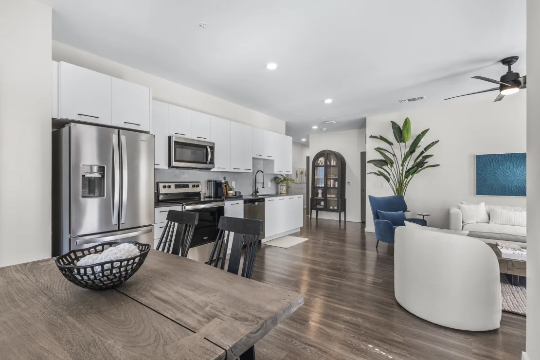 Azalea Luxury Apartments Image 16