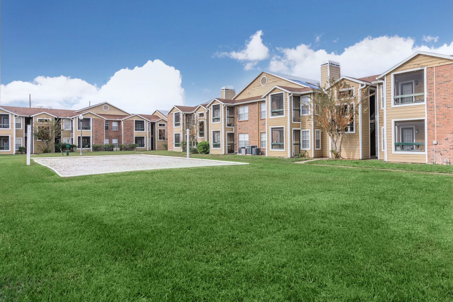 Regency Gardens Condos Image 2