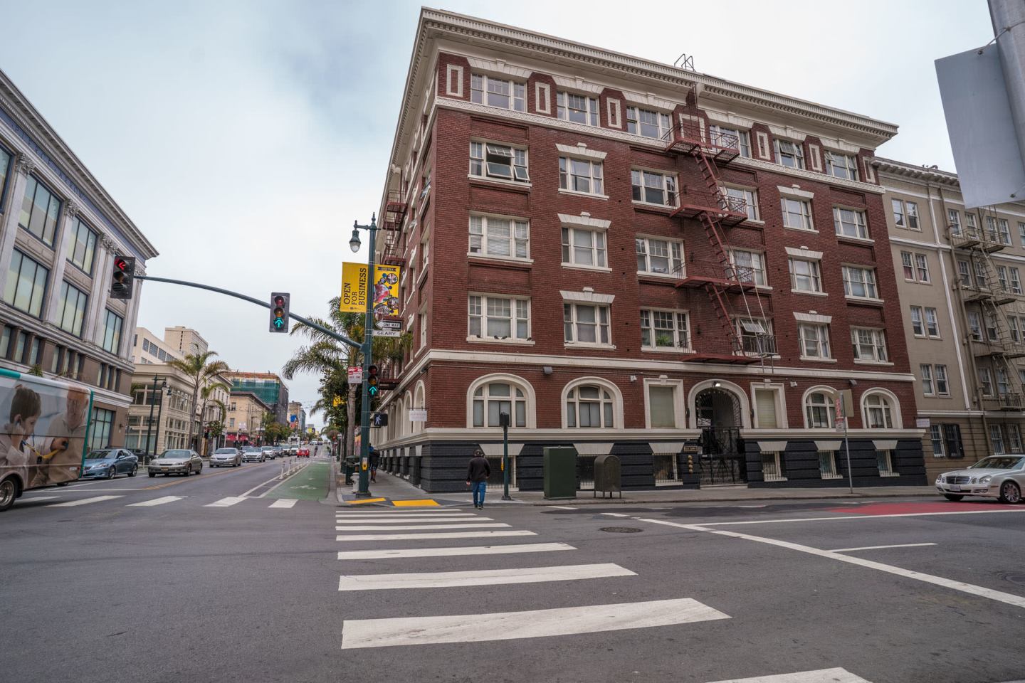 990 Geary Image 40