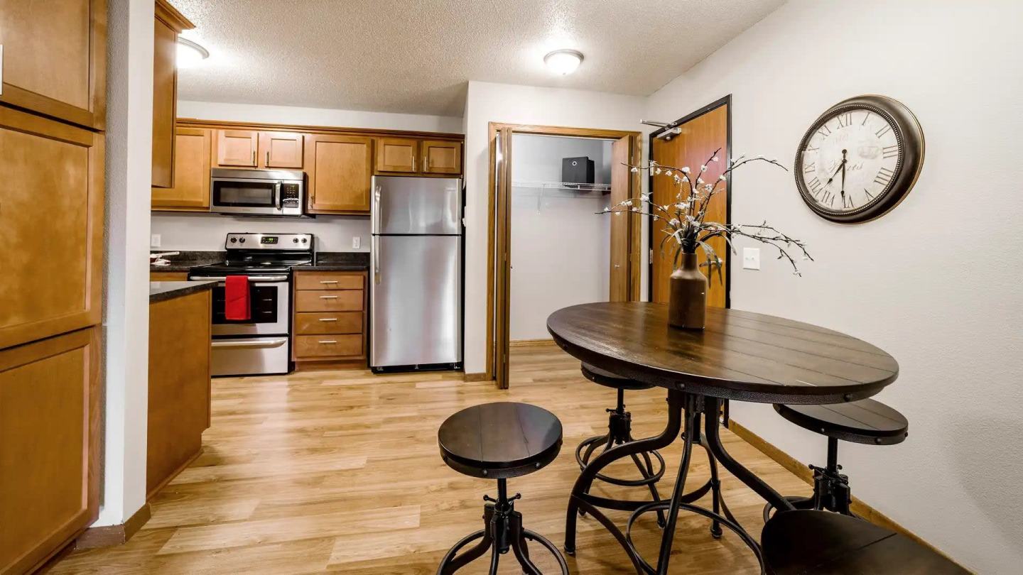 Northbrook Apartments Image 2
