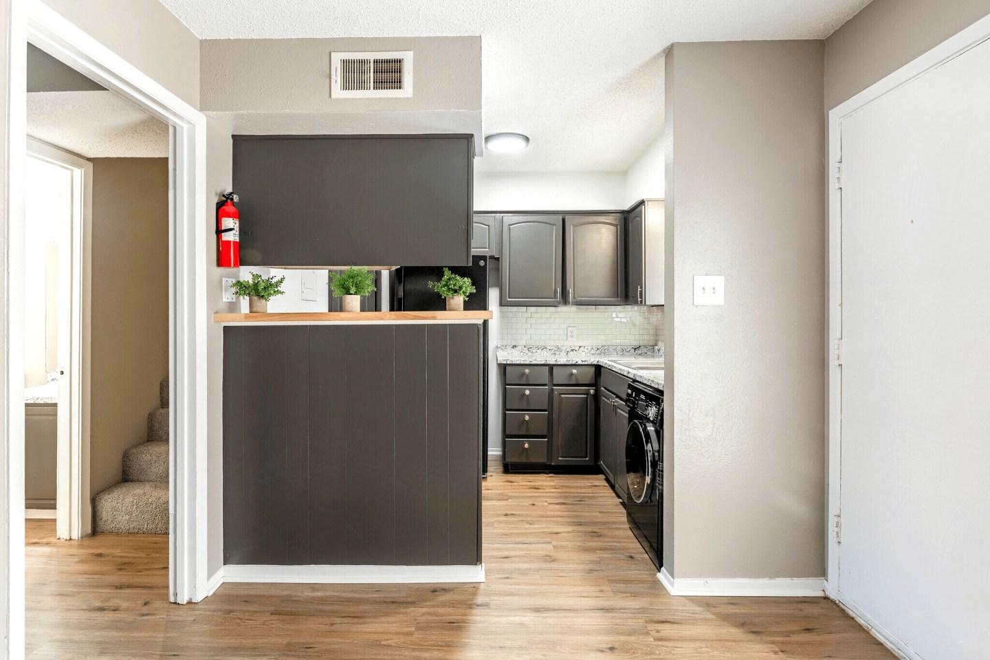 The Flats at Brentwood Image 6