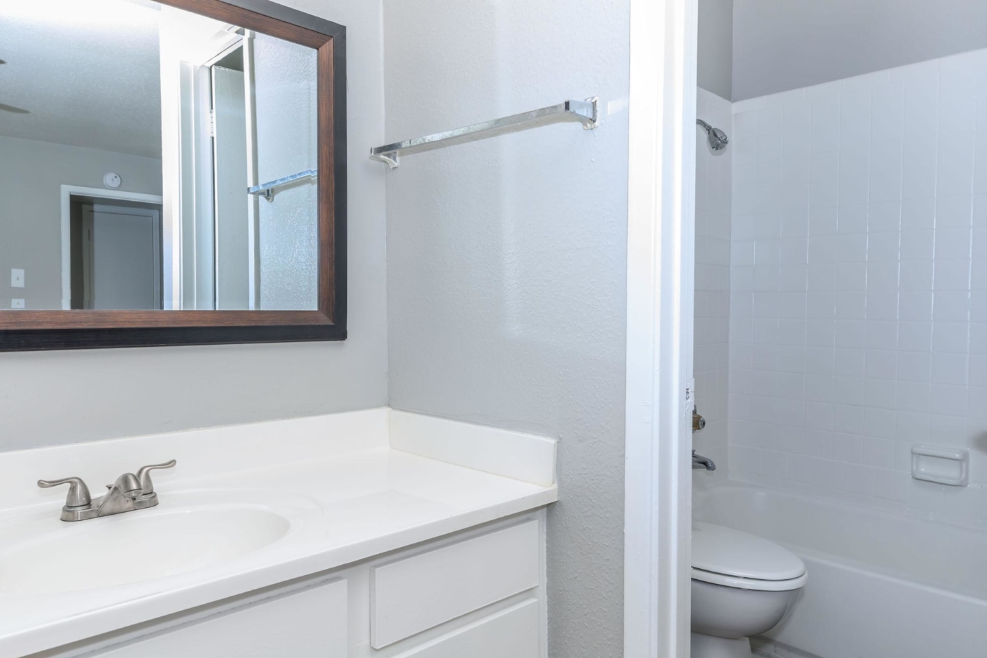 Arbor Pines Villas Image 18