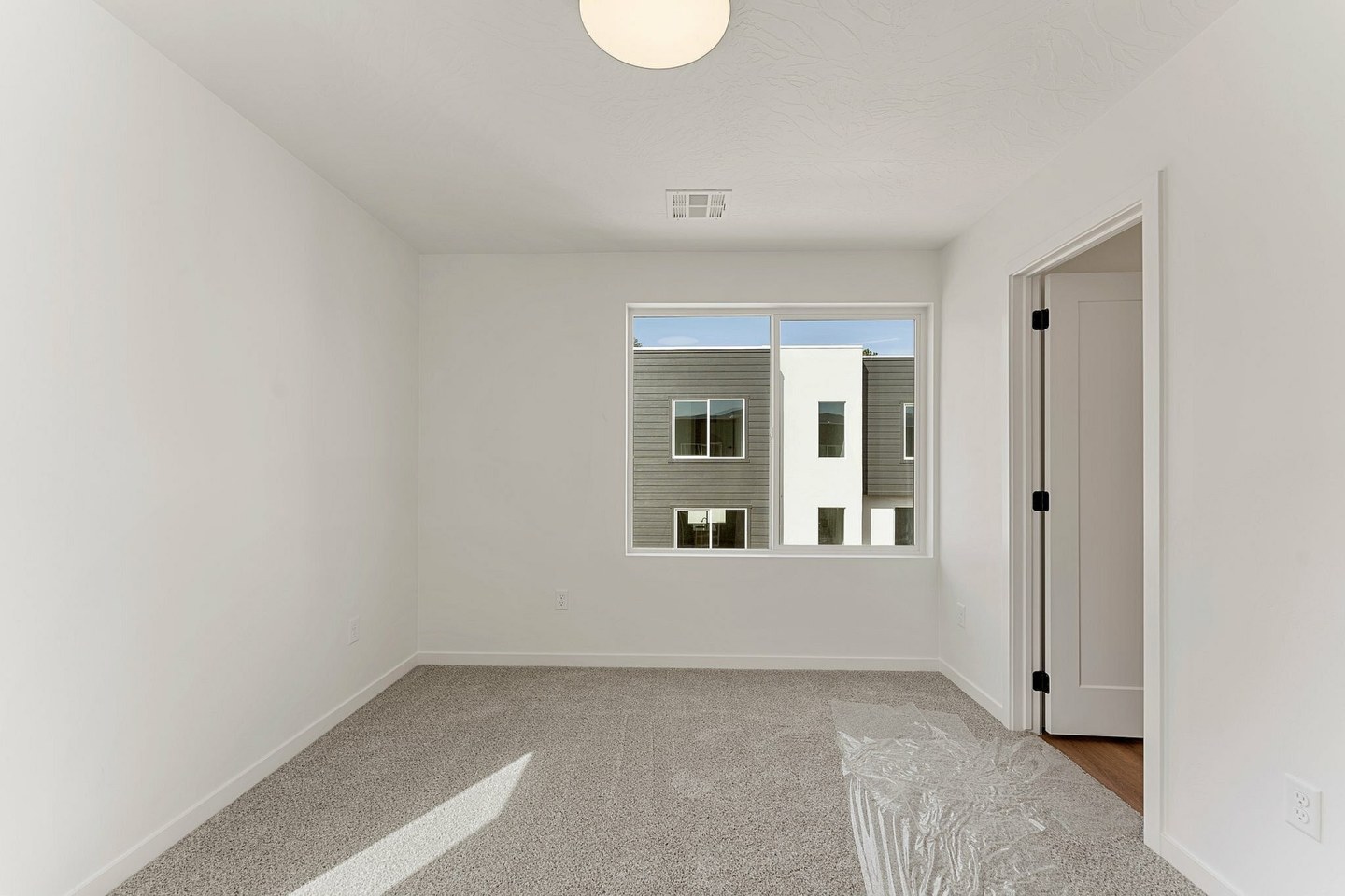 Coal Creek Townhomes Image 37