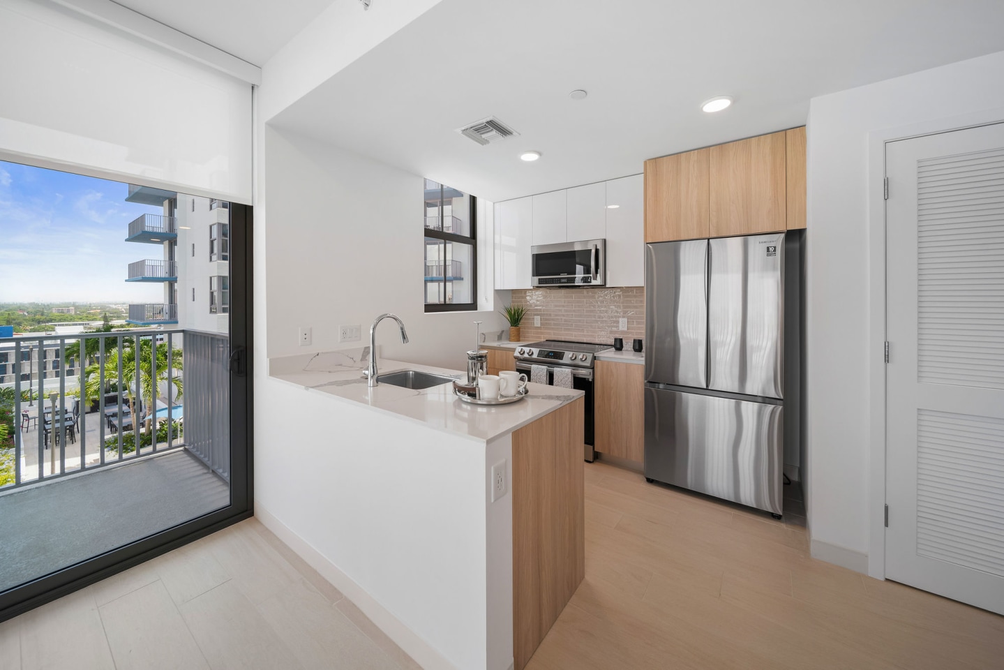 1818 Park Image 2
