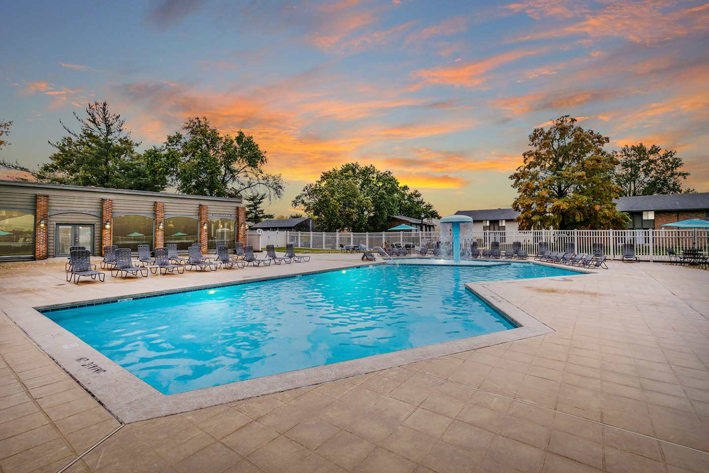 Cypress Village Apartments Image 3
