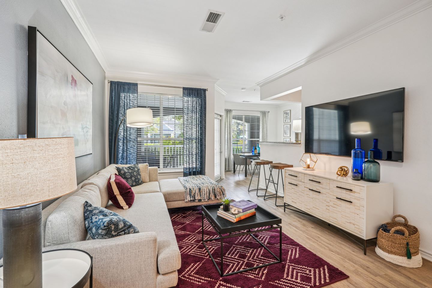 The Lodge at Southpoint Image 8
