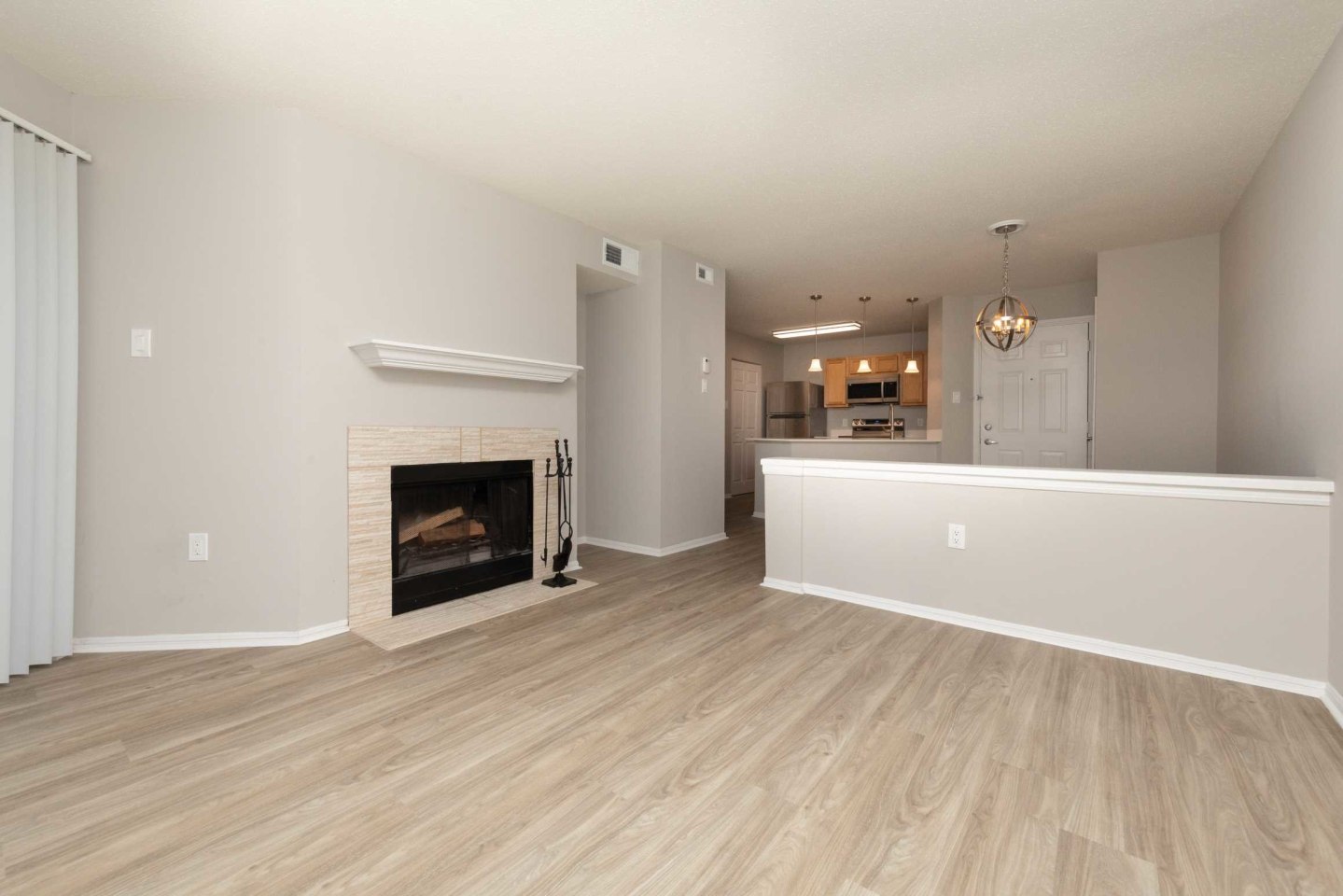Stonington Farm Apartments Image 10
