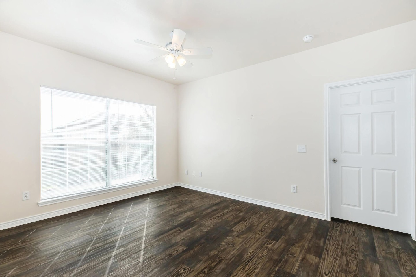 River Square Apartments Image 17