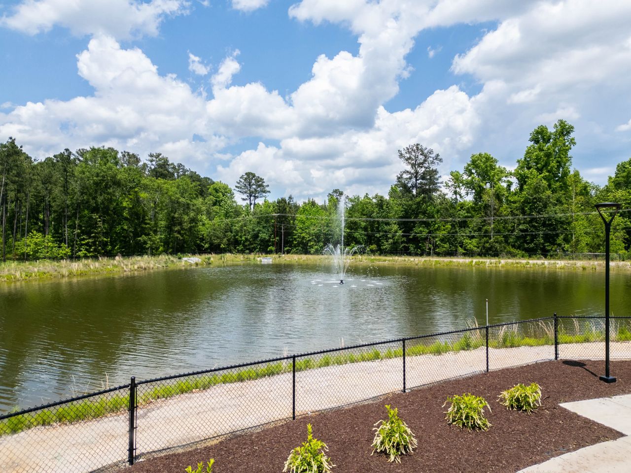 Senior & Affordable Housing – Haven at Congaree Pointe 55+ Apartments Image 9