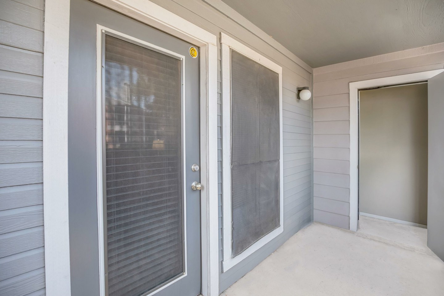 Del Lago Apartments Image 10