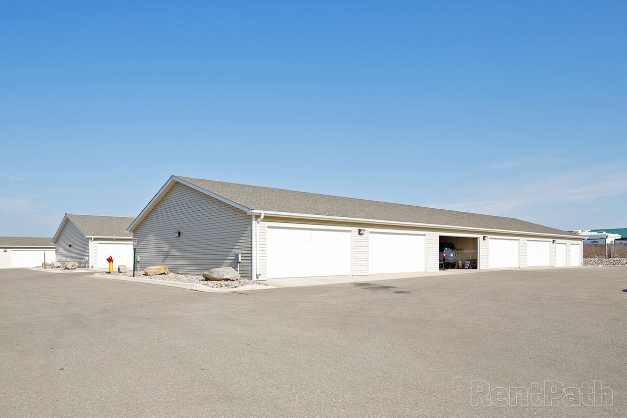 Northern Plains Apartments Image 15