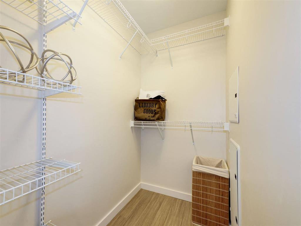 Artline Apartments Image 5