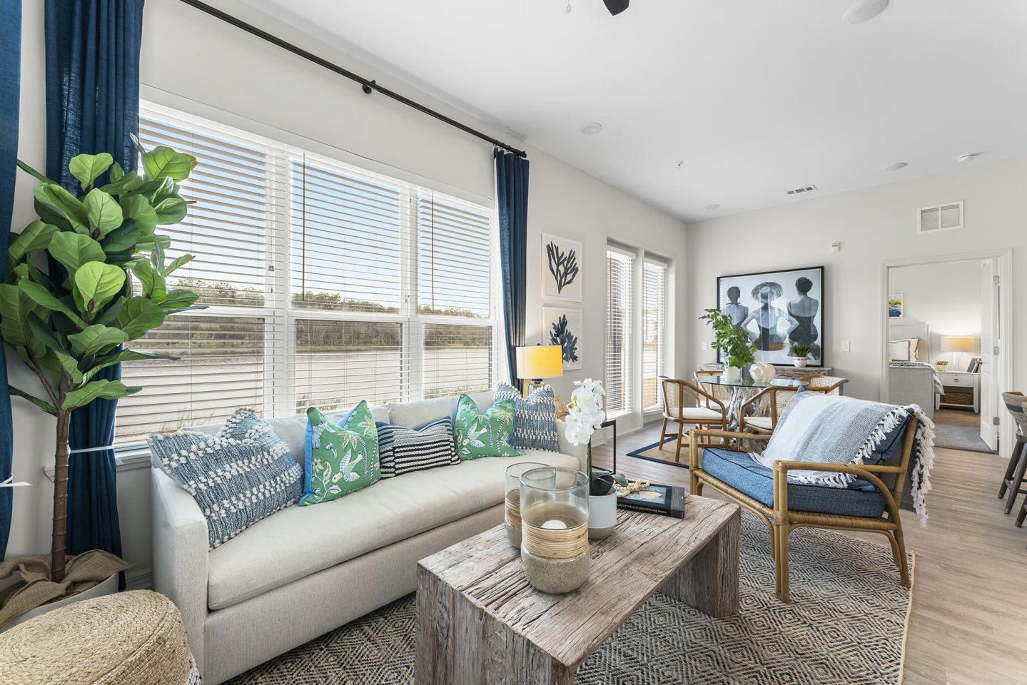 The Reef Oceanside Apartments Image 10