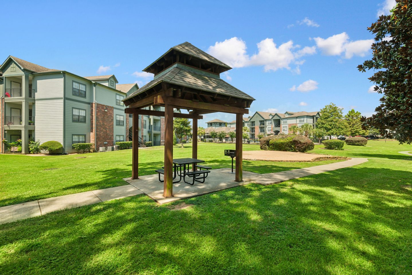 Lakeshore Villas Image 28