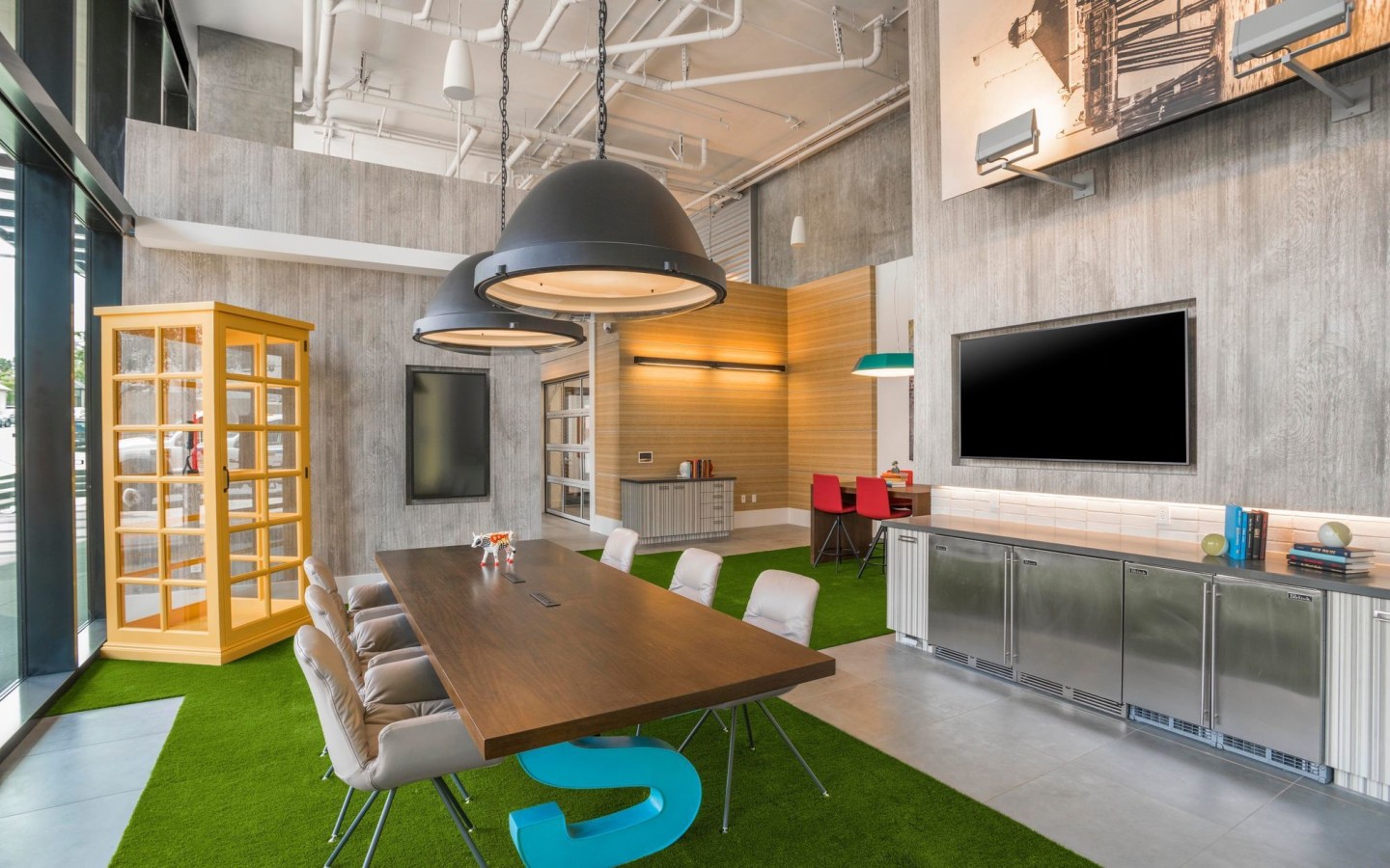 Shift Apartments Image 8