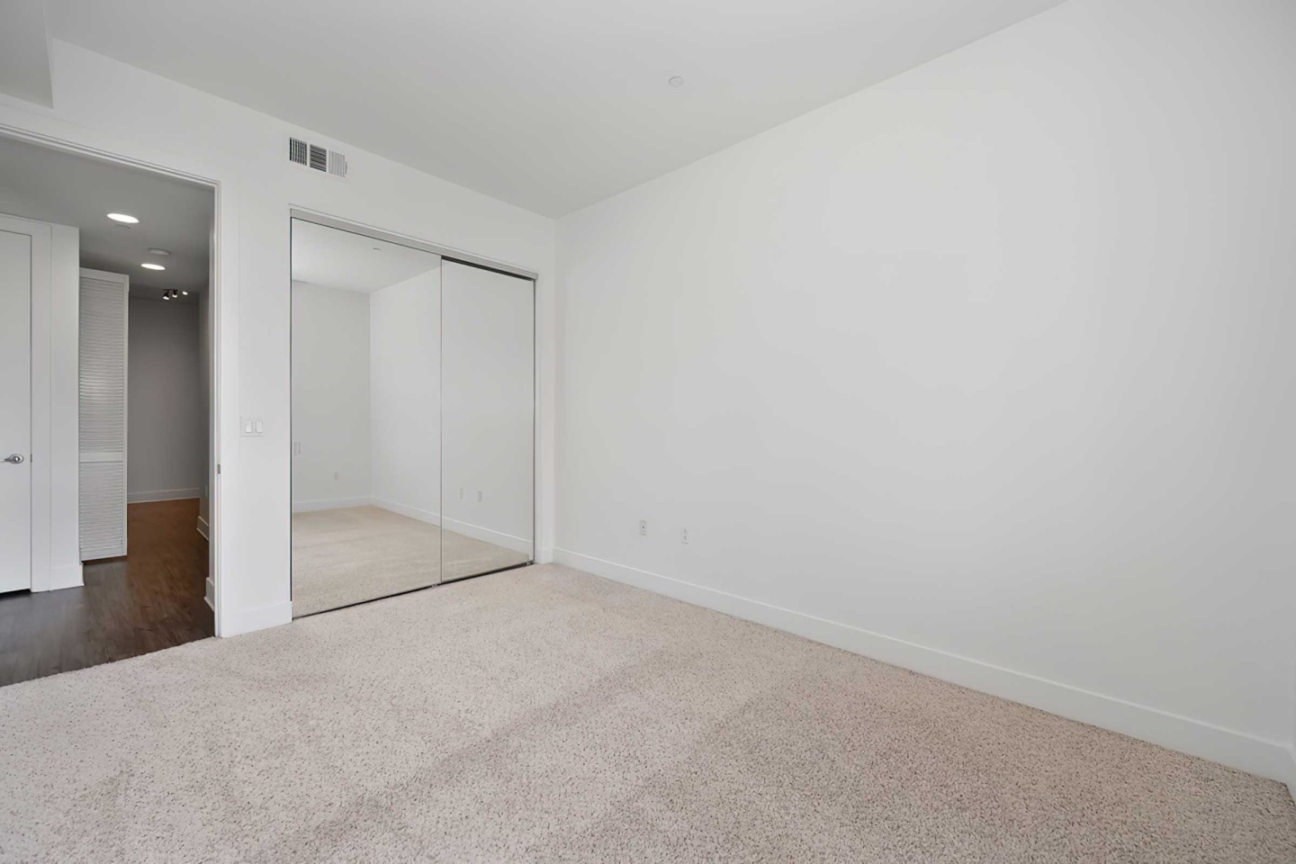 Vivere Lofts Image 42