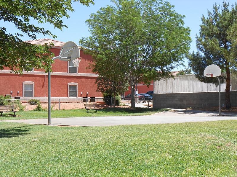 Vermillion View - Affordable Housing Image 8