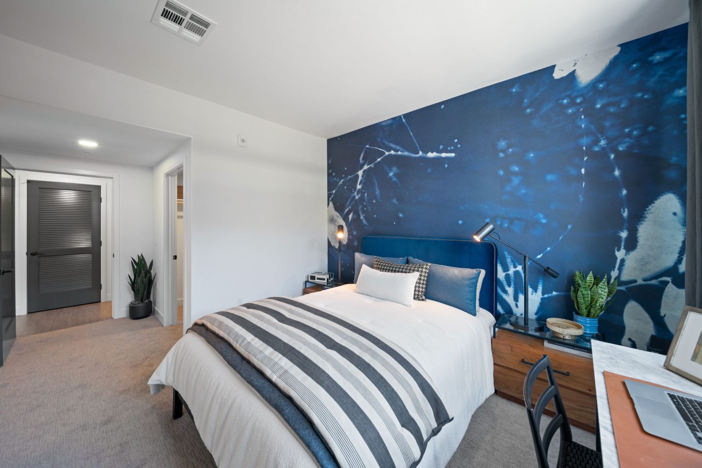 Halcyon House Image 99