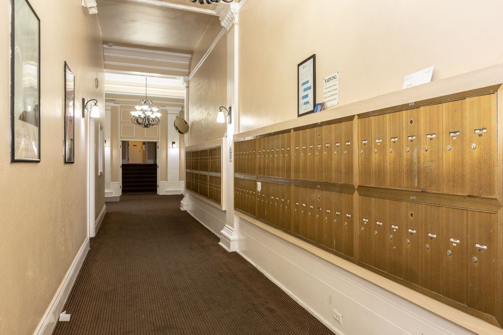 146 McAllister St. Image 10