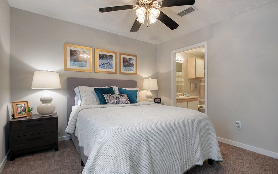 Ridgeland Place Image 11