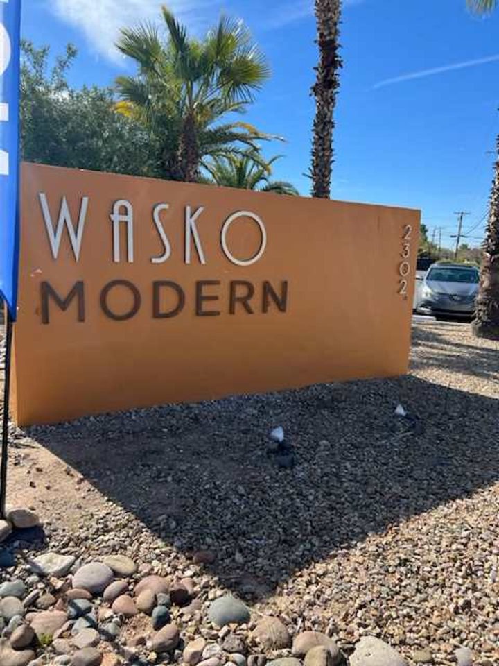 Wasko Modern Apartment Image 6