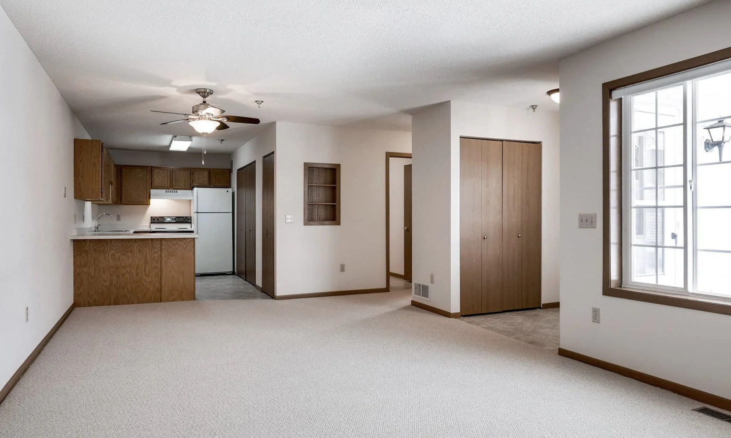 Cottages of Vadnais Heights - Senior Housing Image 5