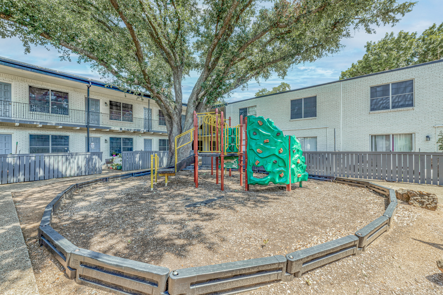 Northwood Heights Image 16