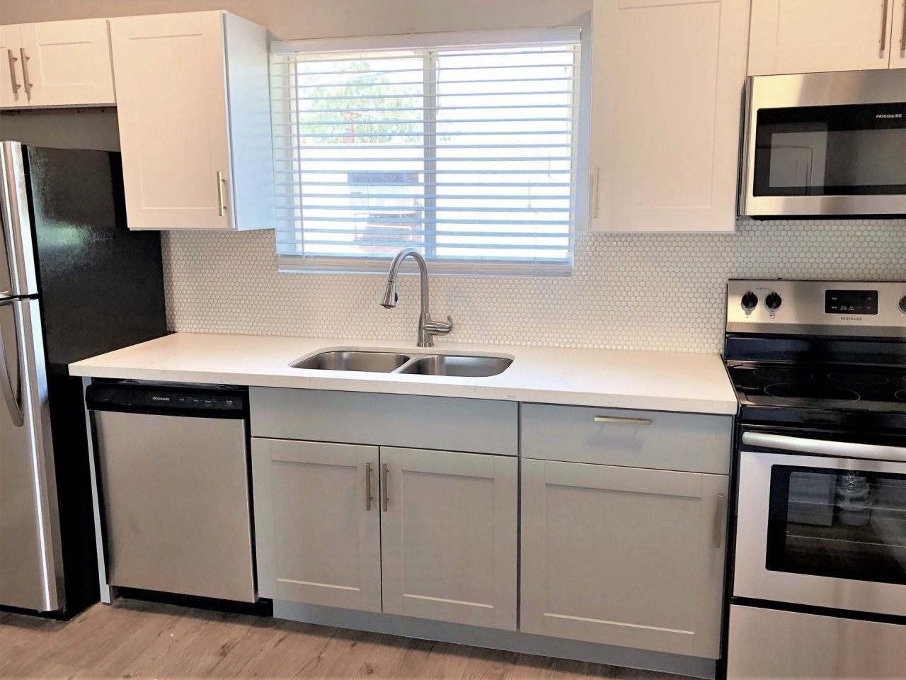 Camelback Village Apartments Image 28