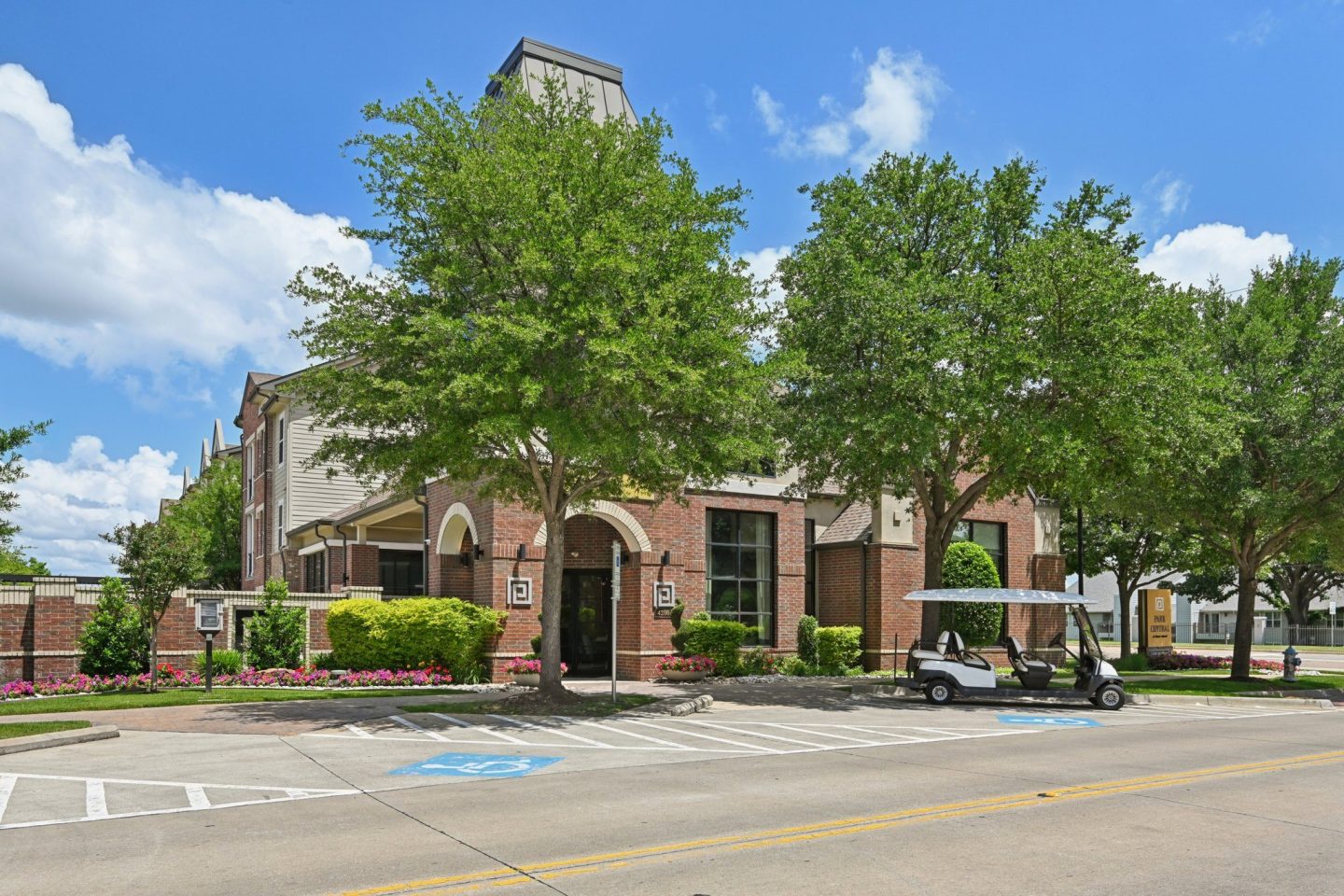 Park Central Flower Mound Image 12