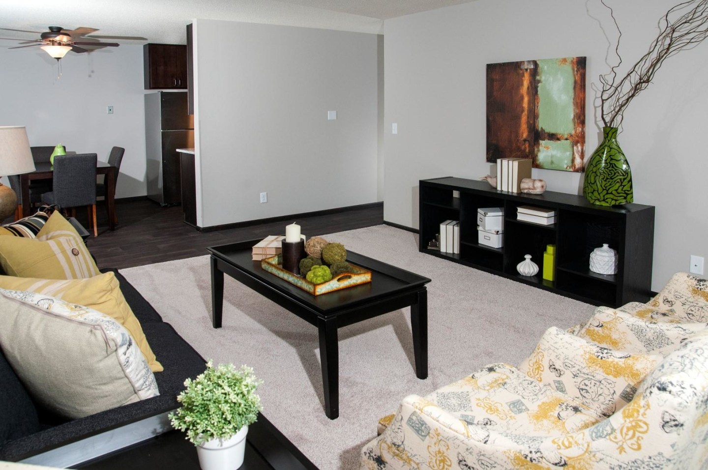 Eden Glen Apartments Image 2