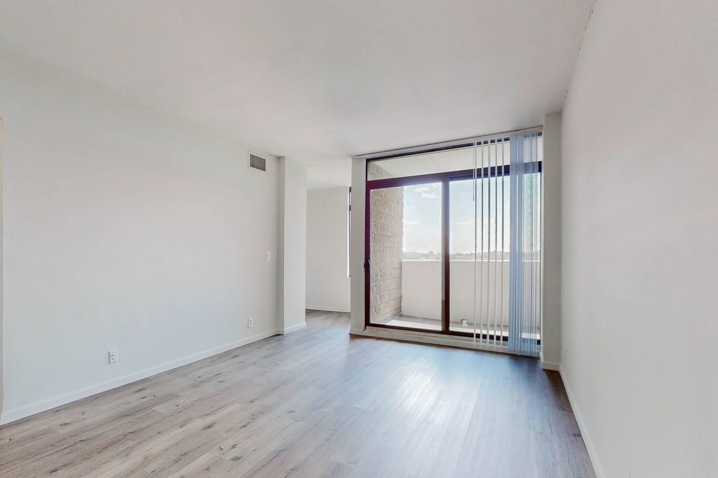 Takoma Towers Image 6