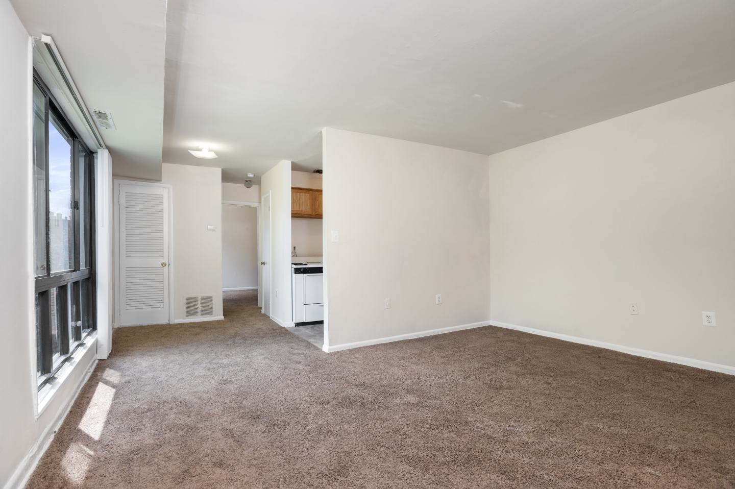 Park Pleasant Apartments Image 3