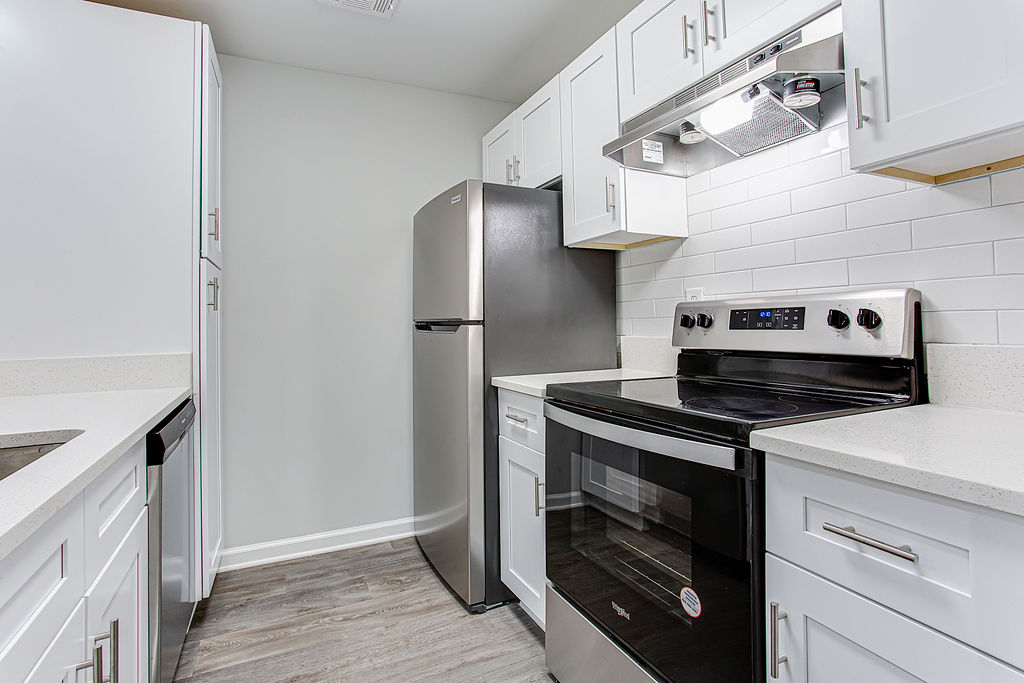 Wood Terrace Image 8
