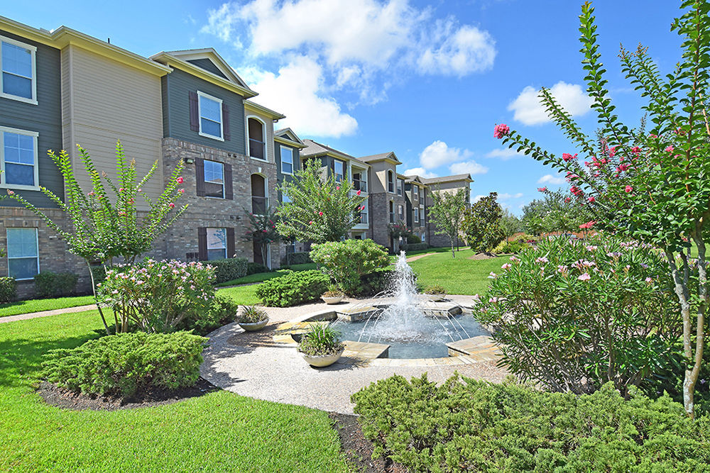 Broadstone Grand Parkway Image 1