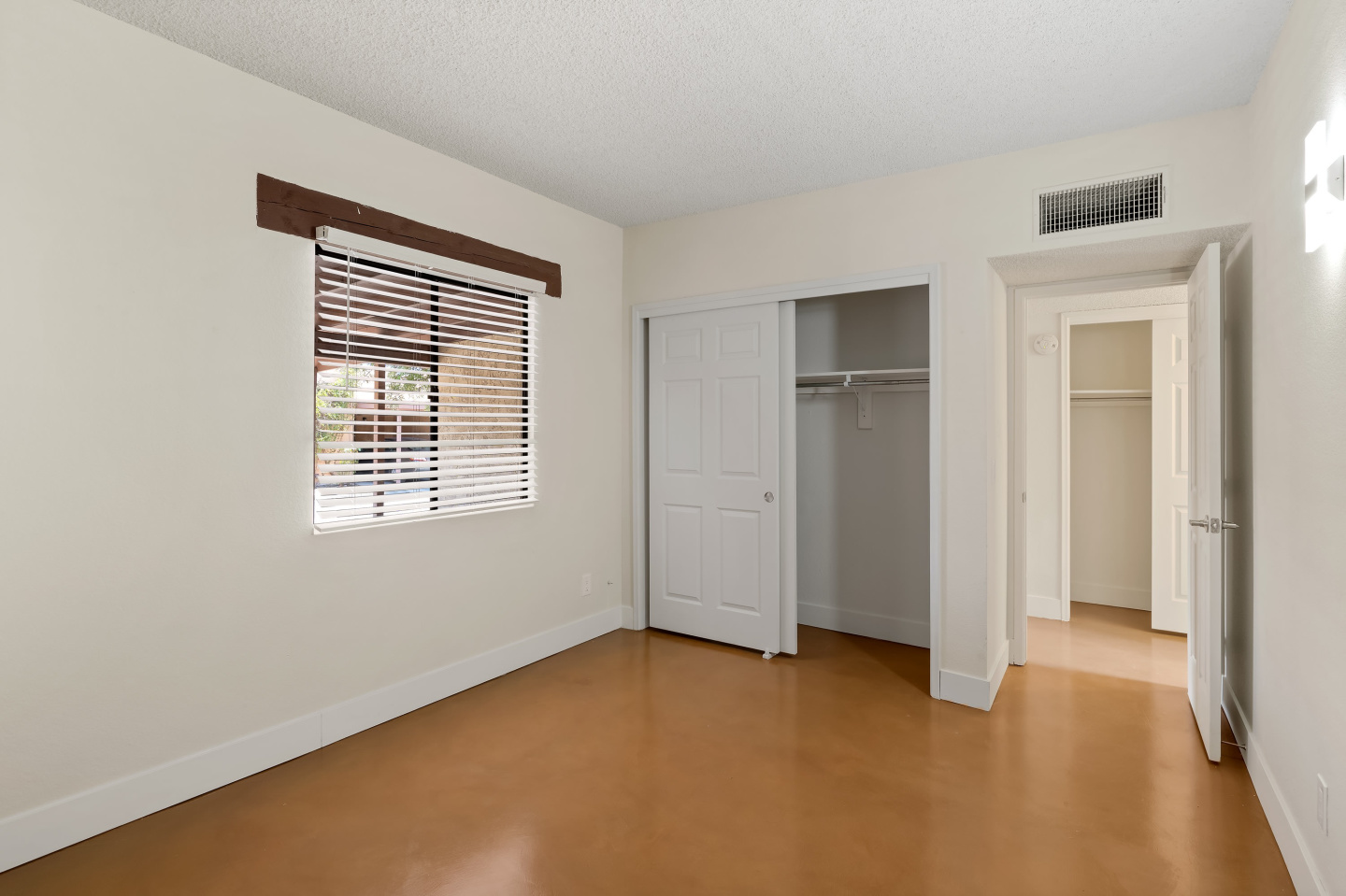 San Xavier Casitas Image 24