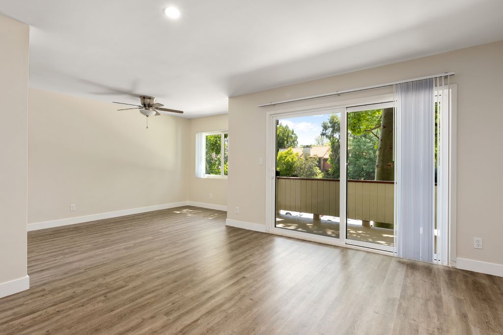 Lombardi Apartments Image 32