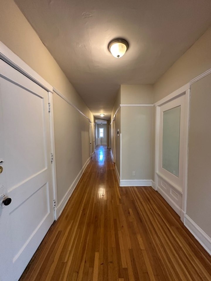 2534 N Prospect Avenue Image 5