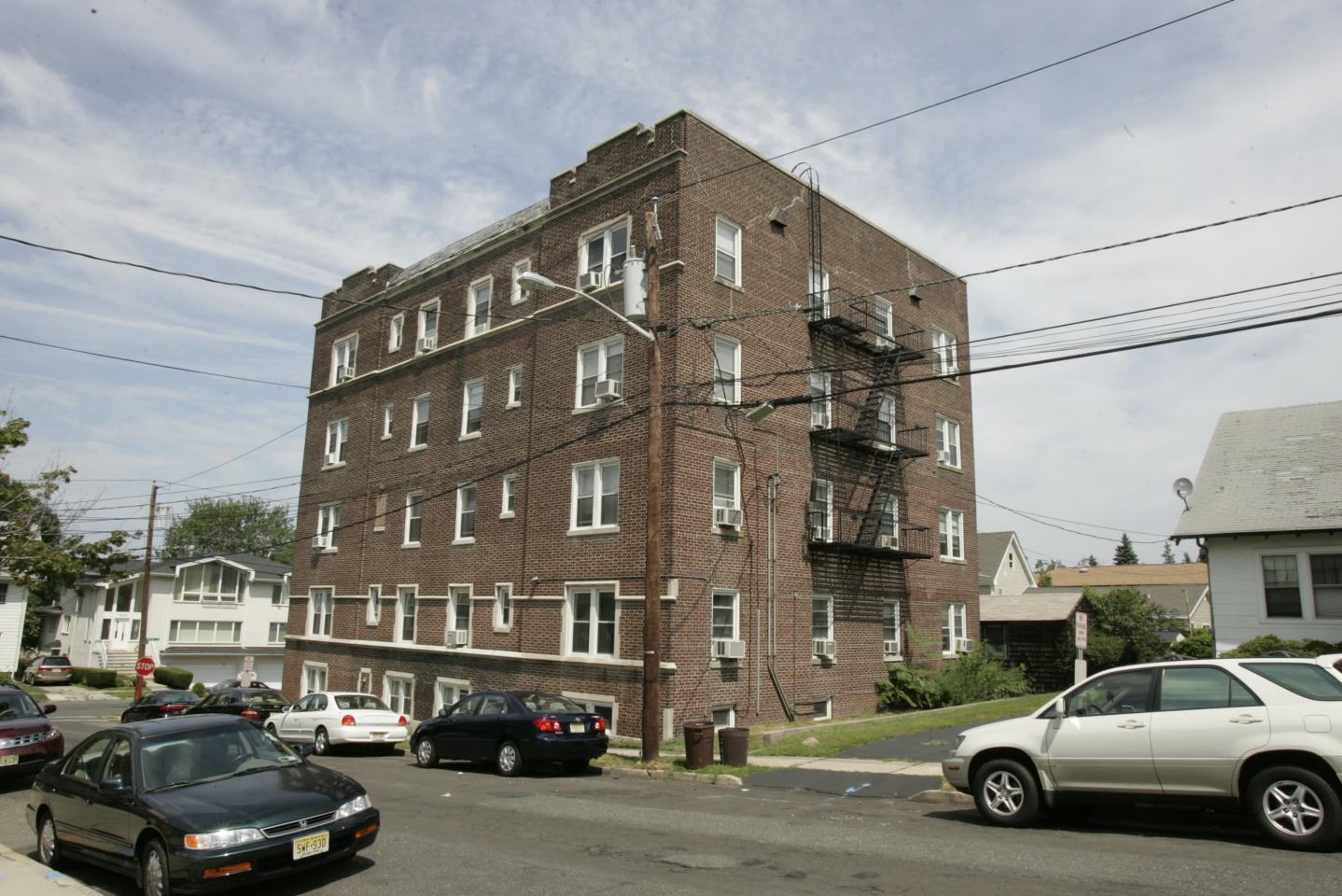 Poplar Place Image 5