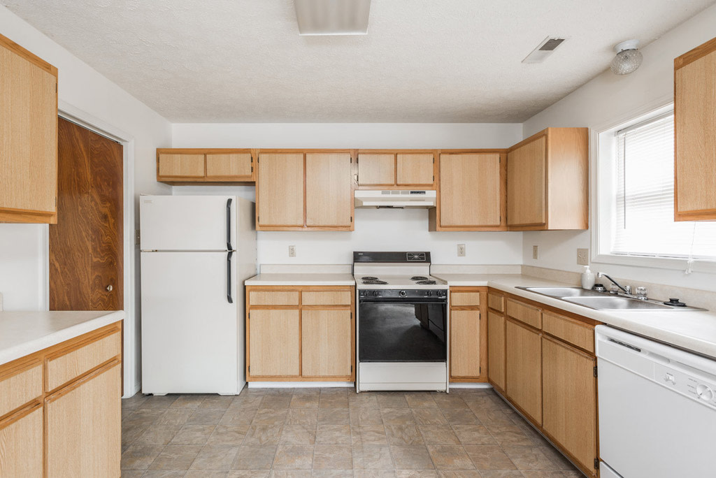 Regency Court Image 4