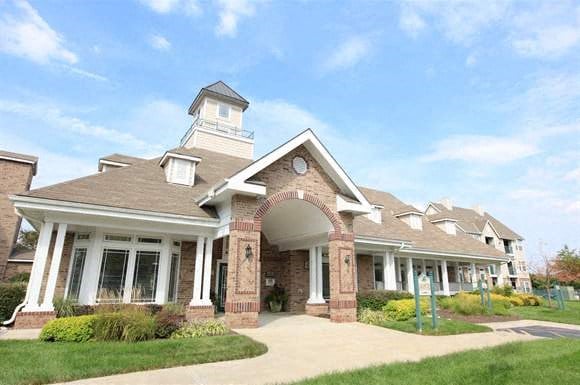 Truman Farm Villas 55+ Senior Living Image 14
