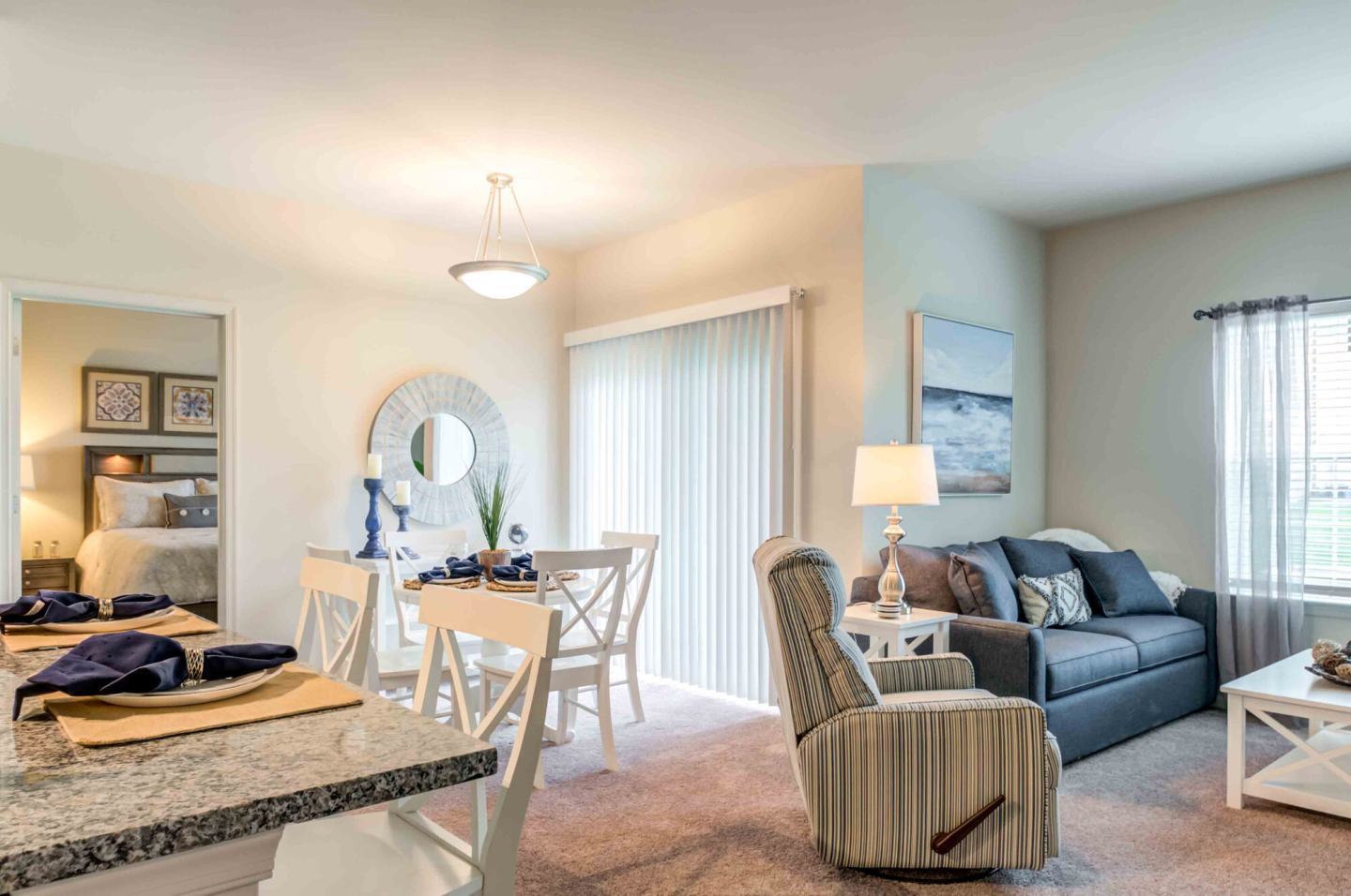 Coventry Square Apartments Image 10
