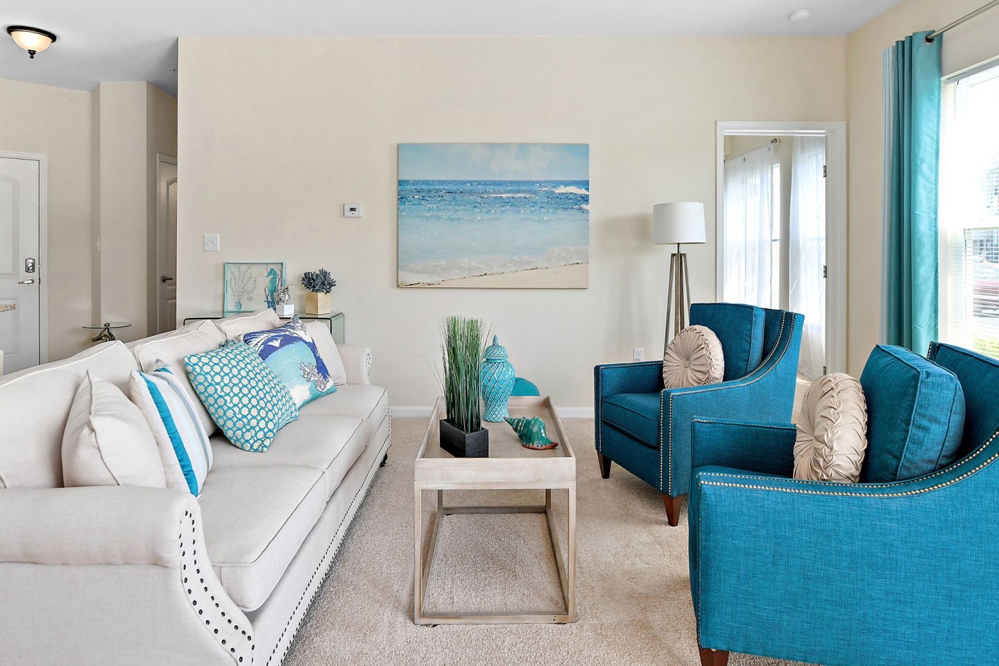 Ocean Aisle Luxury Apartment Homes Image 7