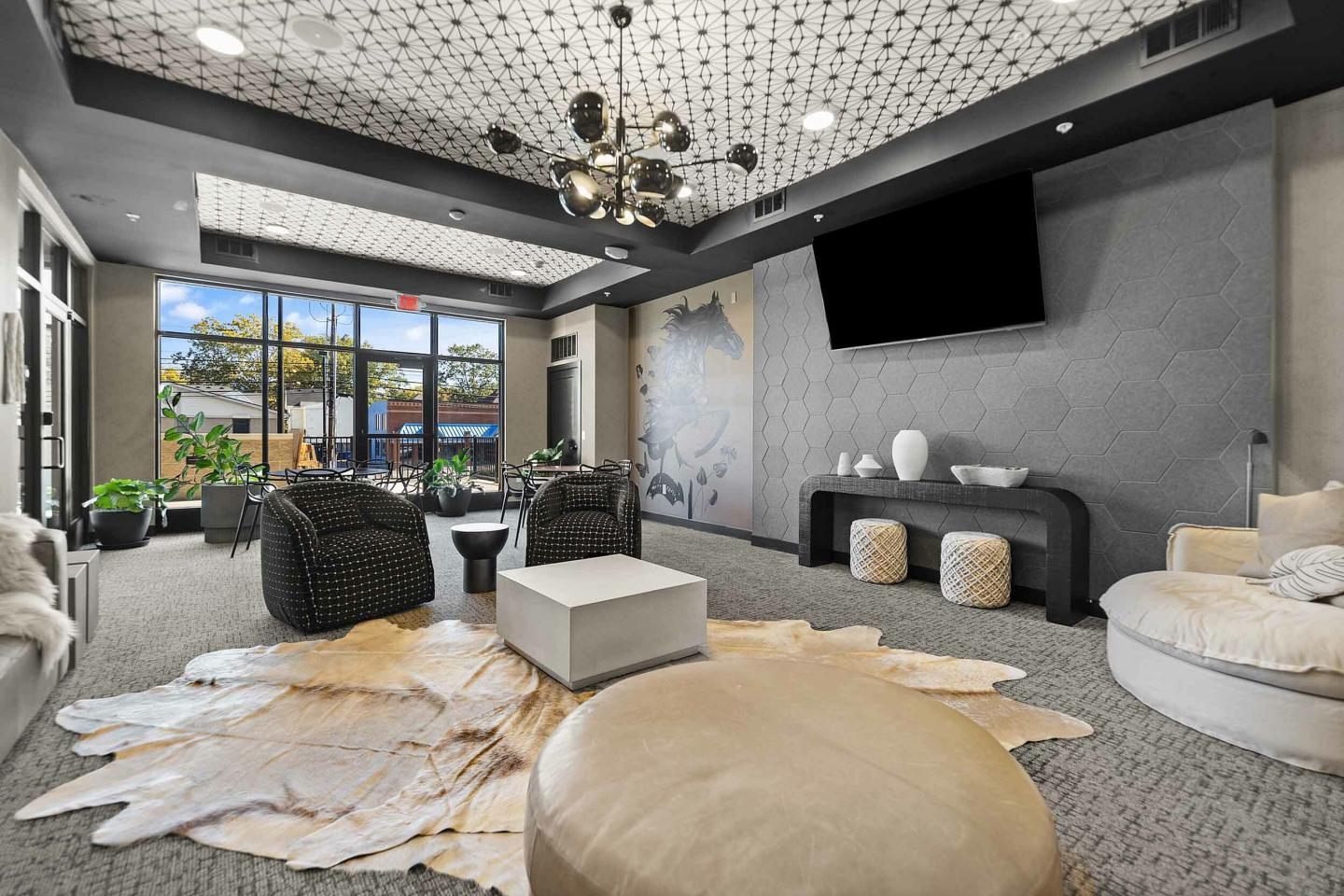 Gateway Lofts Lexington Image 1