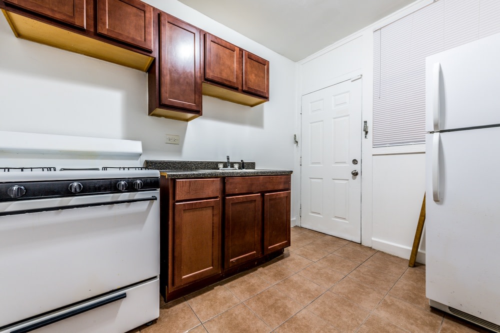 7031 S Chappel Image 6
