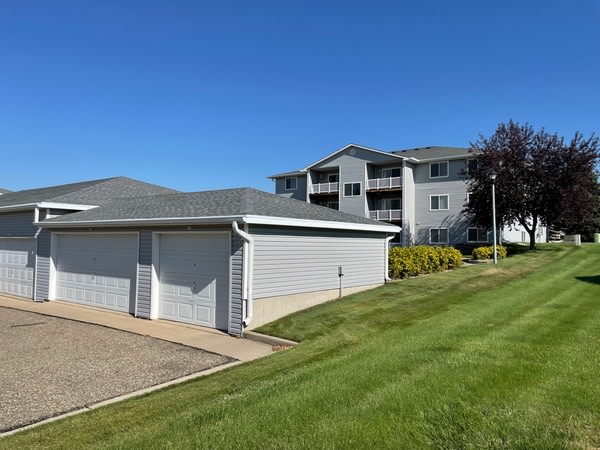 Terrace Pointe Image 12