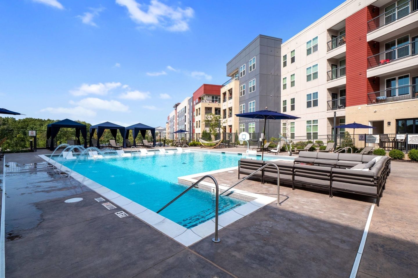 The Parq At Chesterfield Image 17