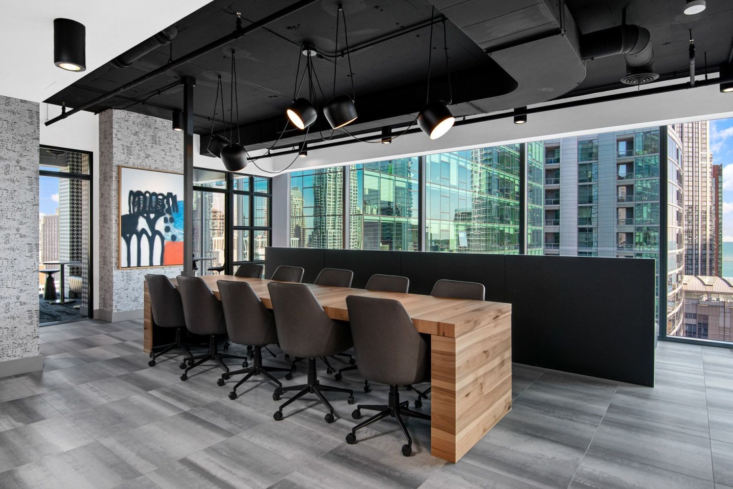 Aston Chicago Image 36