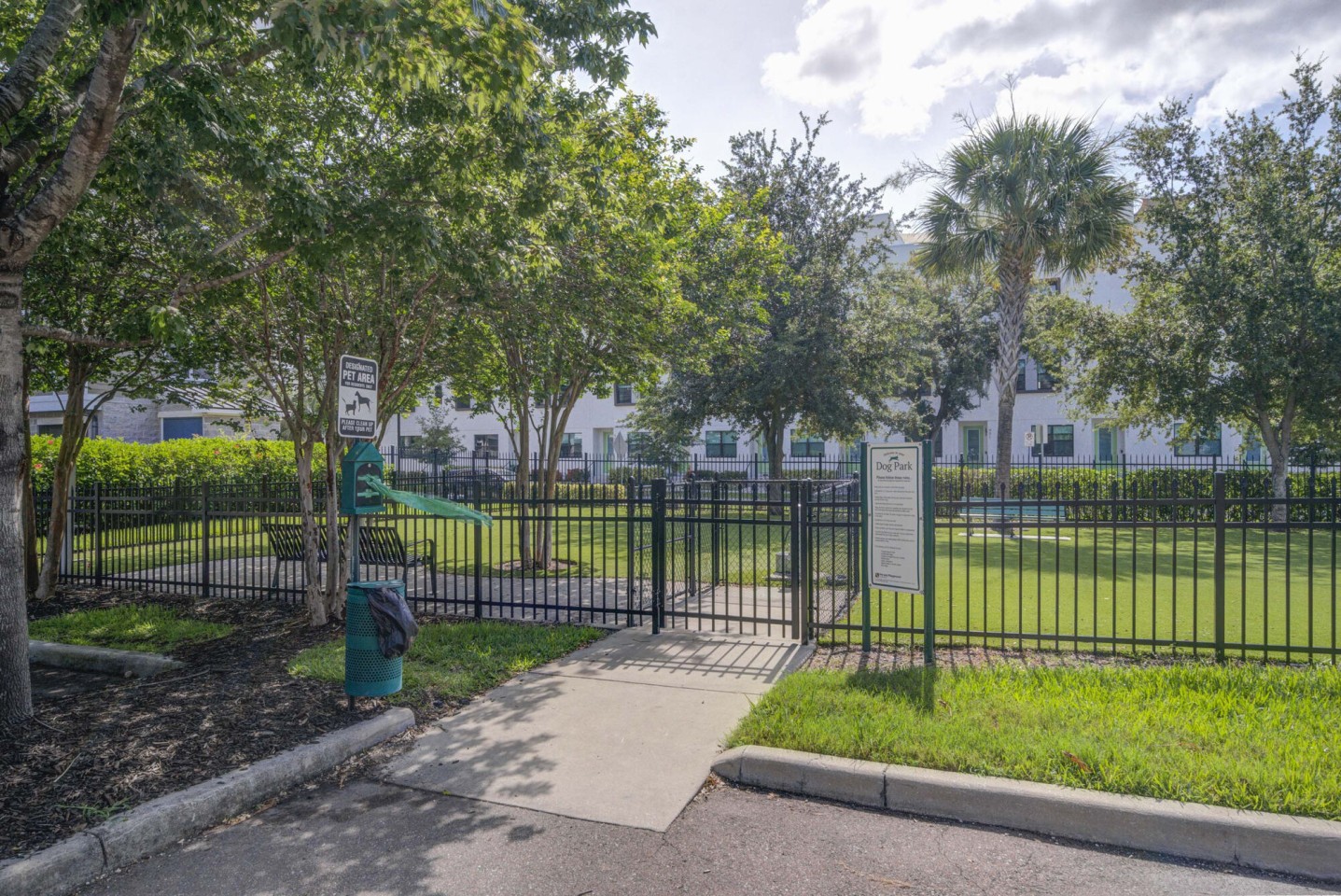 NoHo Flats Image 12