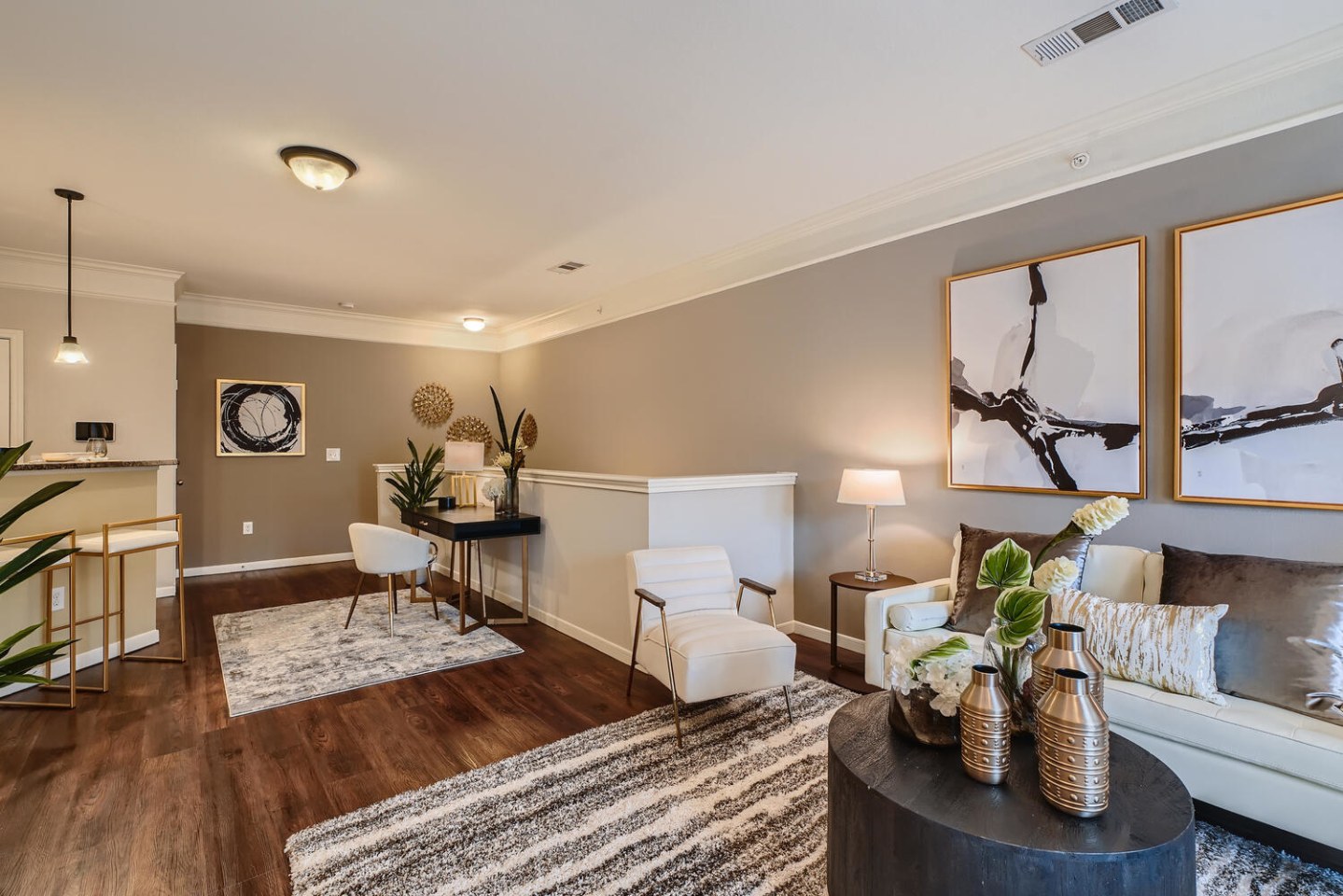 Grand Villas at Katy Image 38