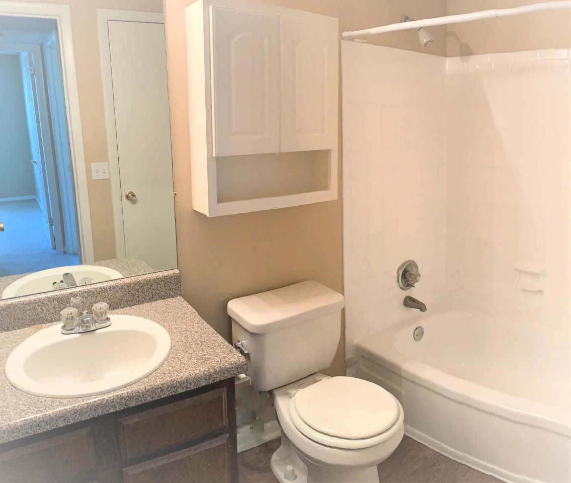 Baker Station Apartment Homes Image 4